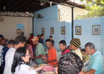 Coordenadora da Cendrogas destaca trabalho de associação que acolhe moradores de rua